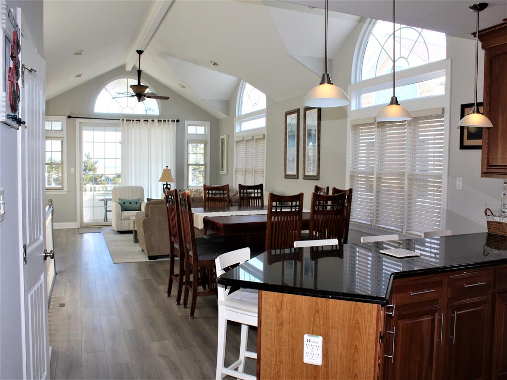 7400 Pleasure Avenue, Sea Isle City (Beach Block)