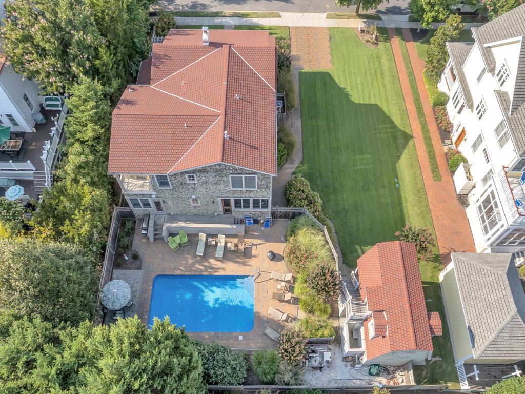 1012 Maryland Ave - Luxury Beach Retreat | Photo 3