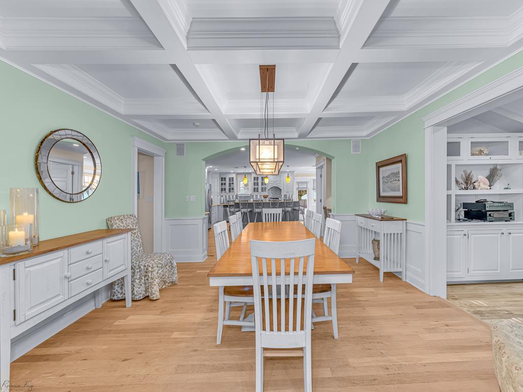 1012 Maryland Ave - Luxury Beach Retreat | Photo 17