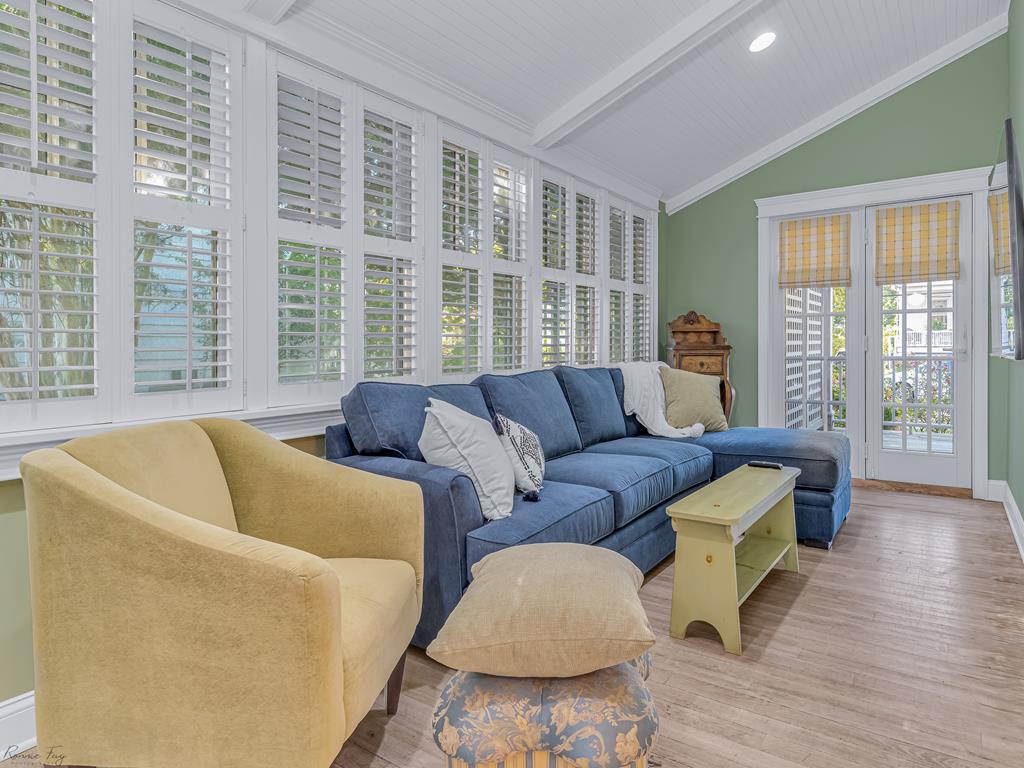1012 Maryland Ave - Luxury Beach Retreat | Photo 18