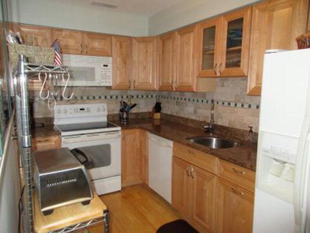 3400 Promenade, Sea Isle City (Beach Front)