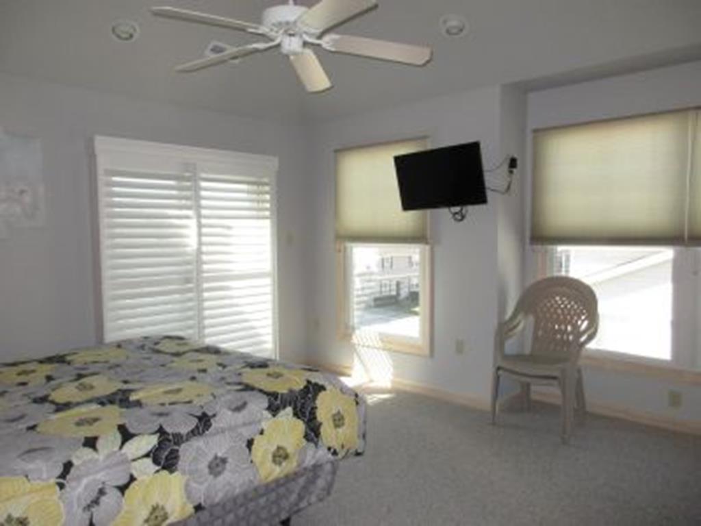 4712 Landis Avenue, Sea Isle City (Center)