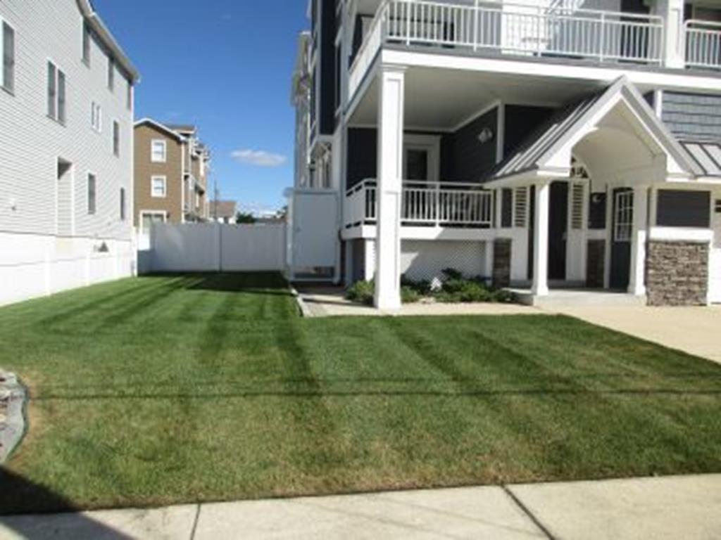 4712 Landis Avenue, Sea Isle City (Center)