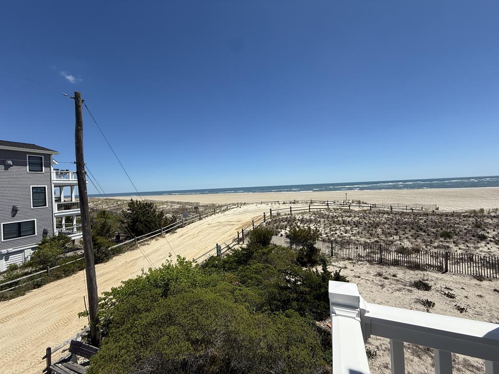 9201 Pleasure Avenue, Sea Isle (Beach Front)