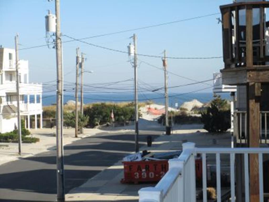 40 82nd Street, Sea Isle City (Beach Block)