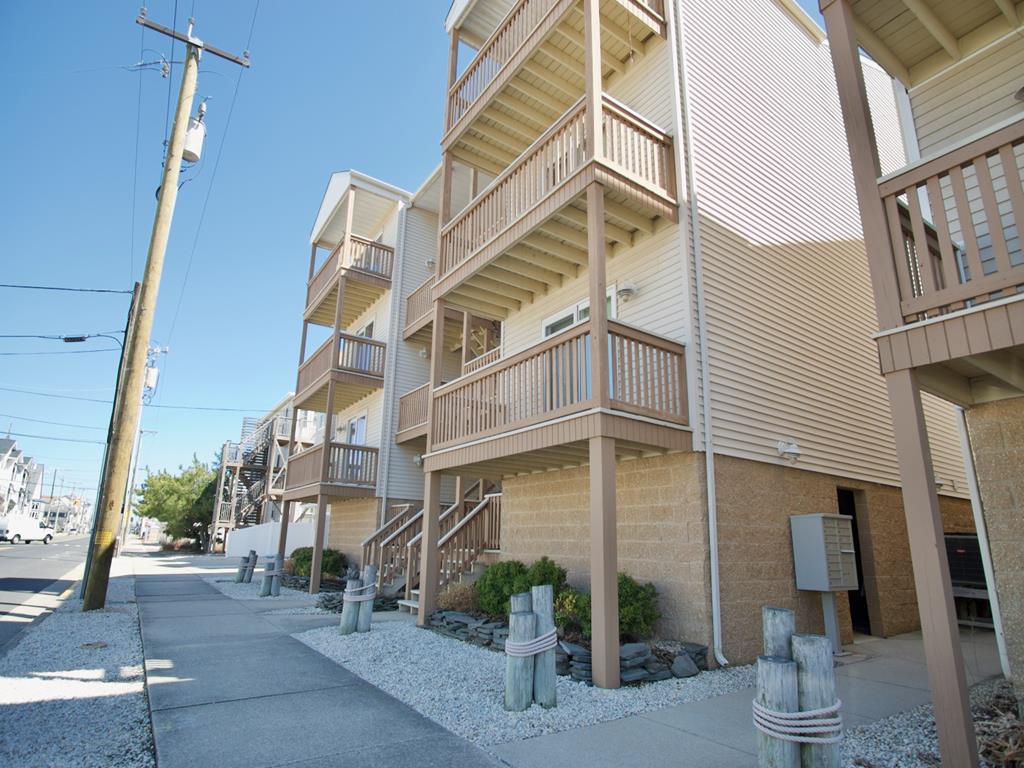 4509 Landis Avenue, Sea Isle (Beach Block)