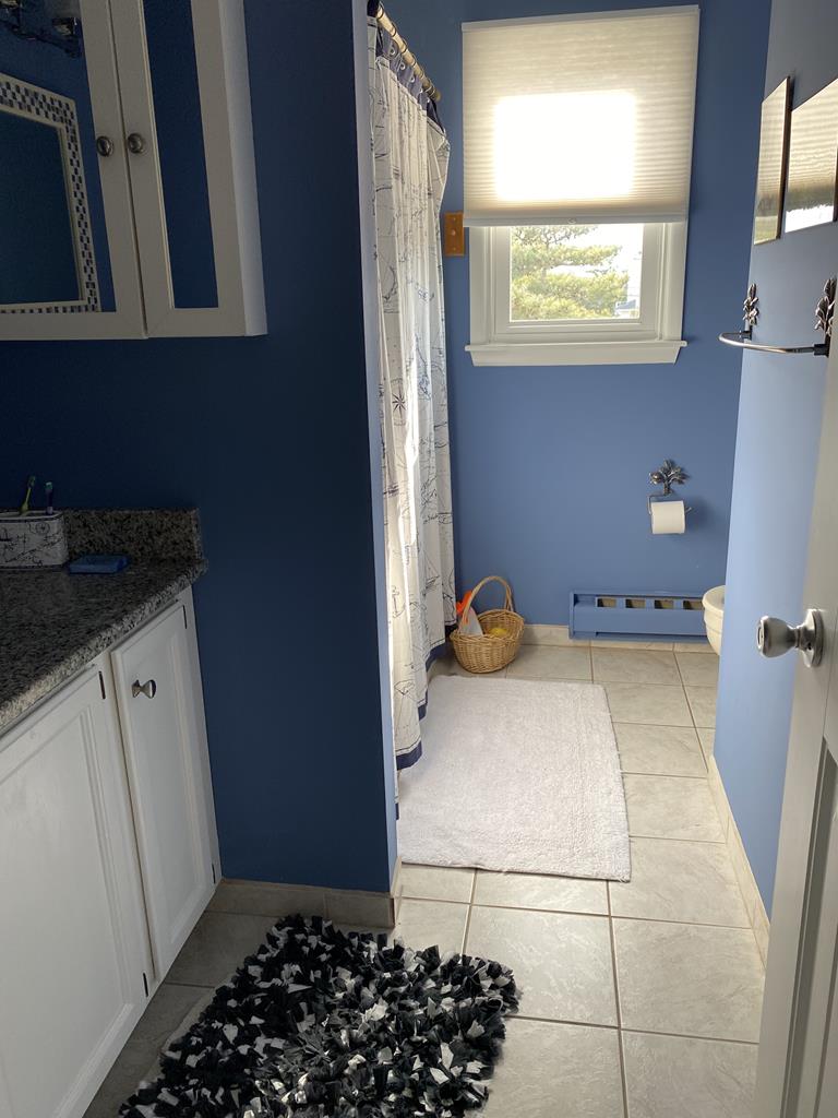 8 W. Indiana Avenue, Beach Haven Terrace (Bay Side)