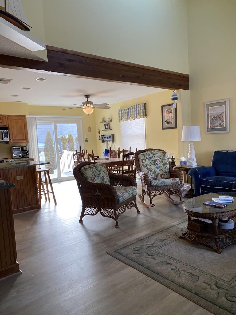 8 W. Indiana Avenue, Beach Haven Terrace (Bay Side)