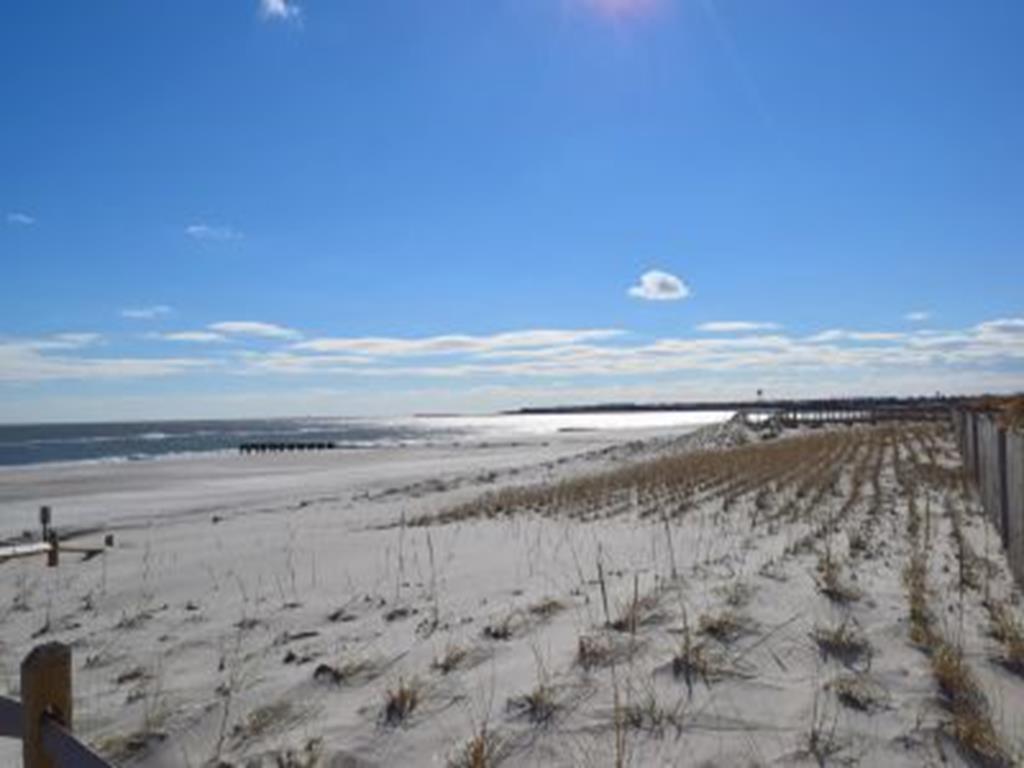 24 84th Street, Sea Isle City (Beach Block)