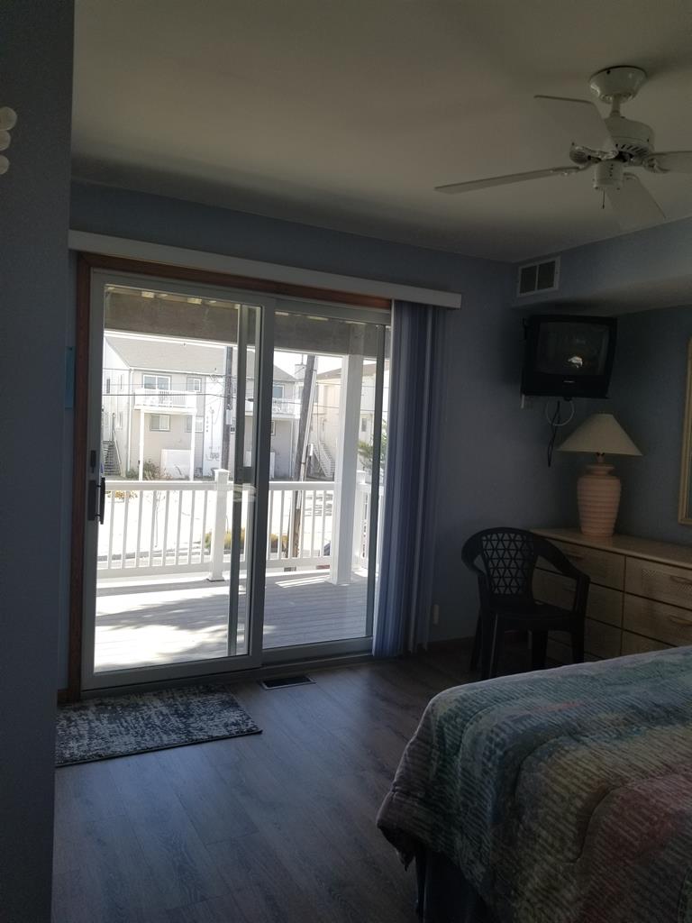 7204 Pleasure Avenue, Sea Isle City (Beach Block)