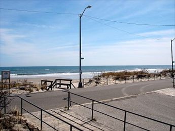 4400 Beach, Sea Isle City (Beach Front)