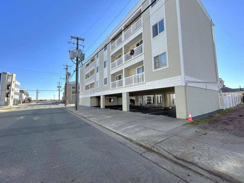 26 42nd Street, Sea Isle City (Beach Block)