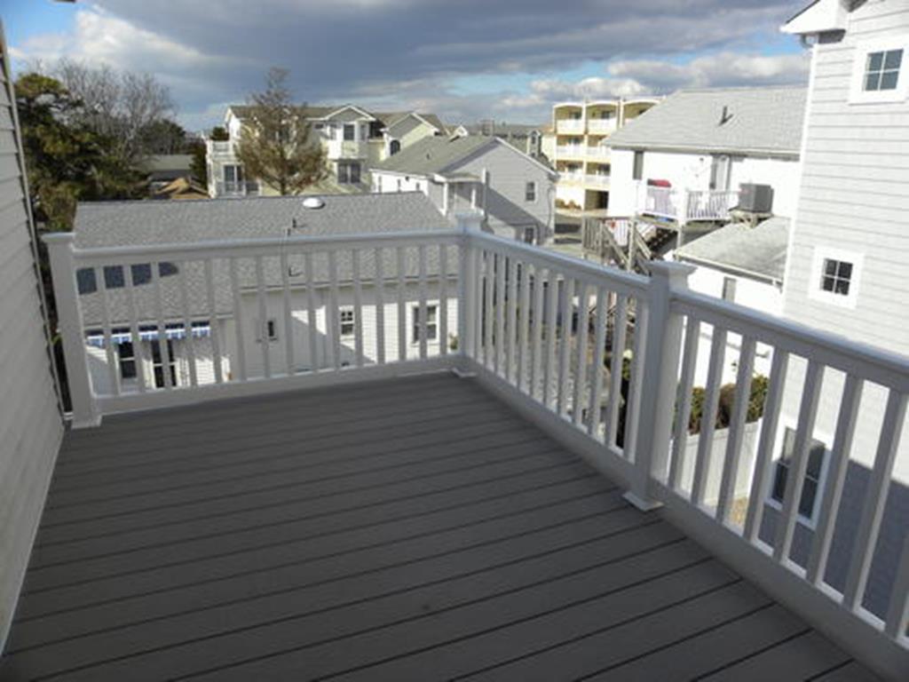8508 Pleasure Avenue, Sea Isle City (Beach Block)