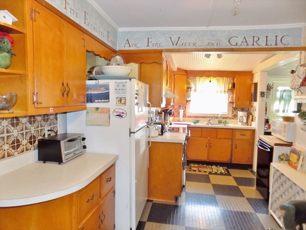 Pet Friendly Cottage - 1238 Lafayette | Photo 7