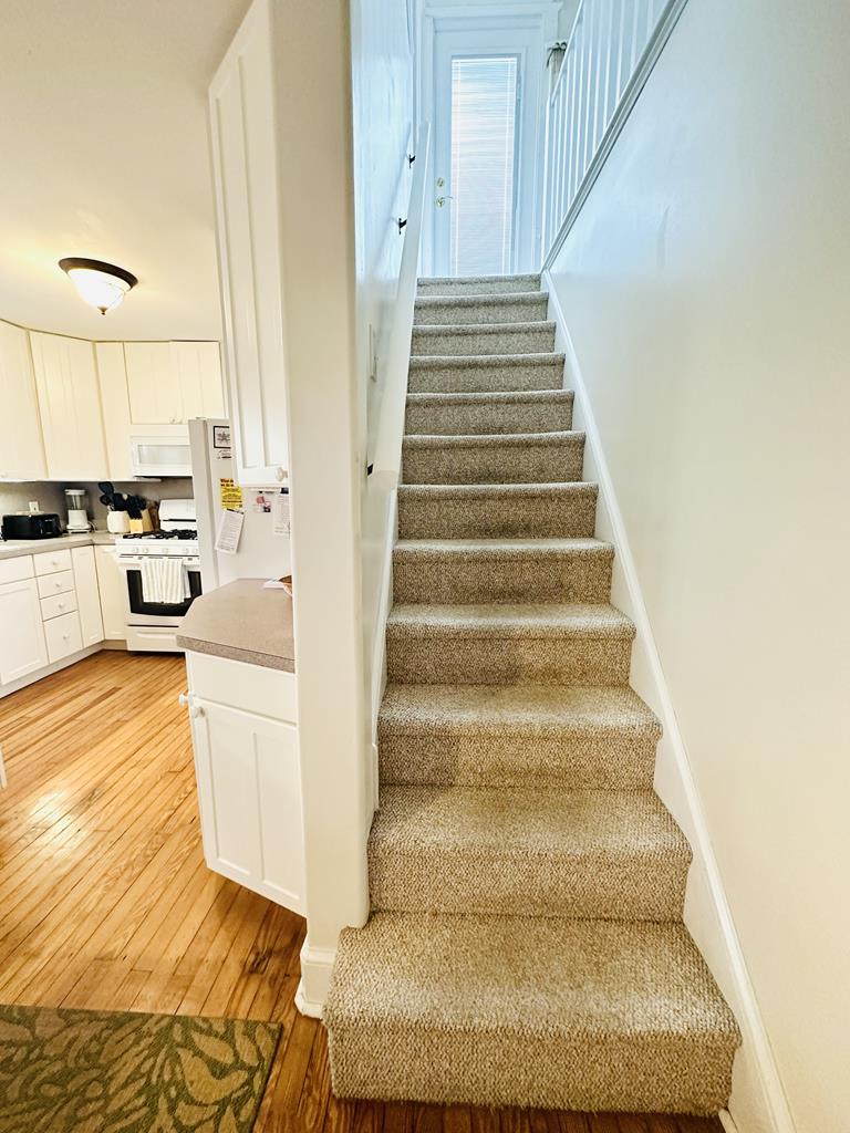 Sunset Cottage - STONES THROW TO THE BEACH | Photo 19