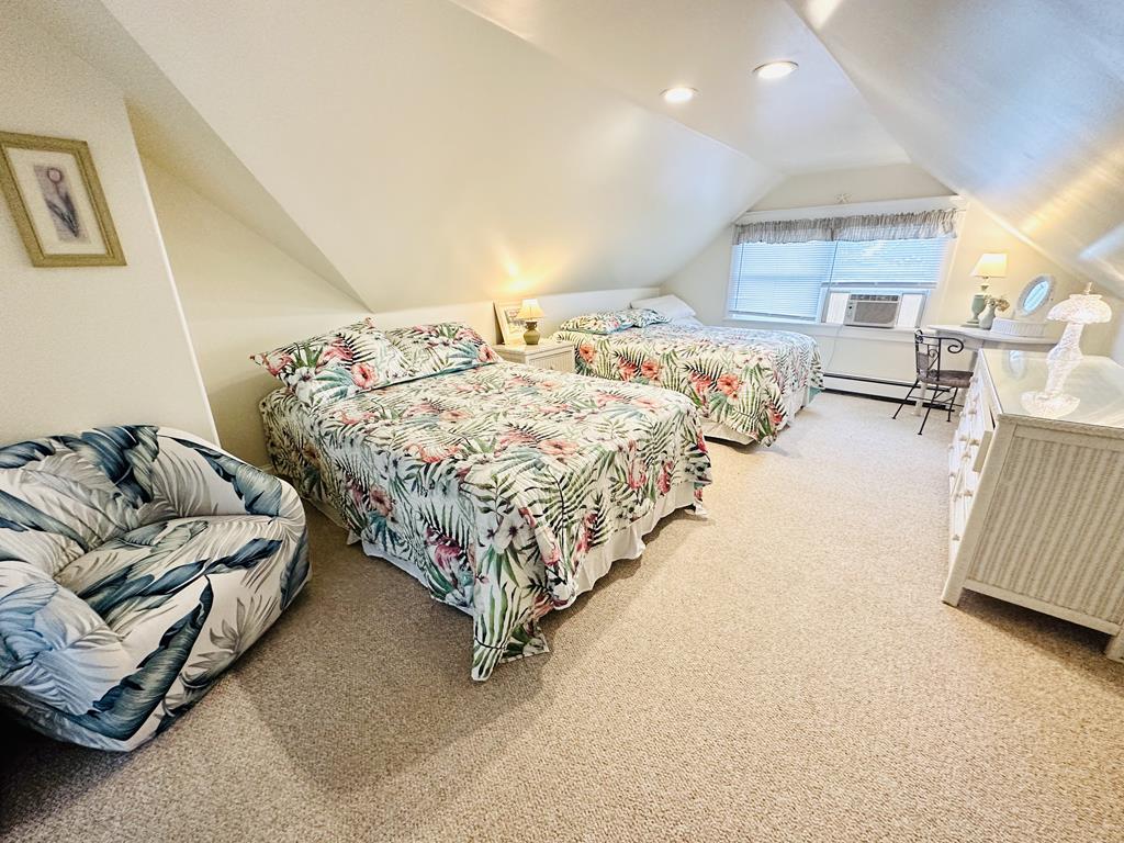 Sunset Cottage - STONES THROW TO THE BEACH | Photo 23