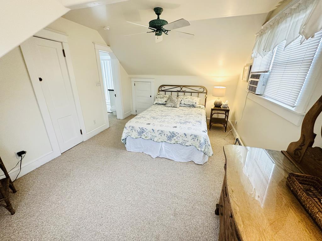 Sunset Cottage - STONES THROW TO THE BEACH | Photo 29