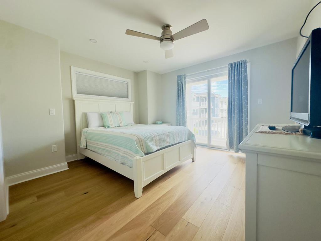 7104 Pleasure Avenue, Sea Isle City (Beach Block)