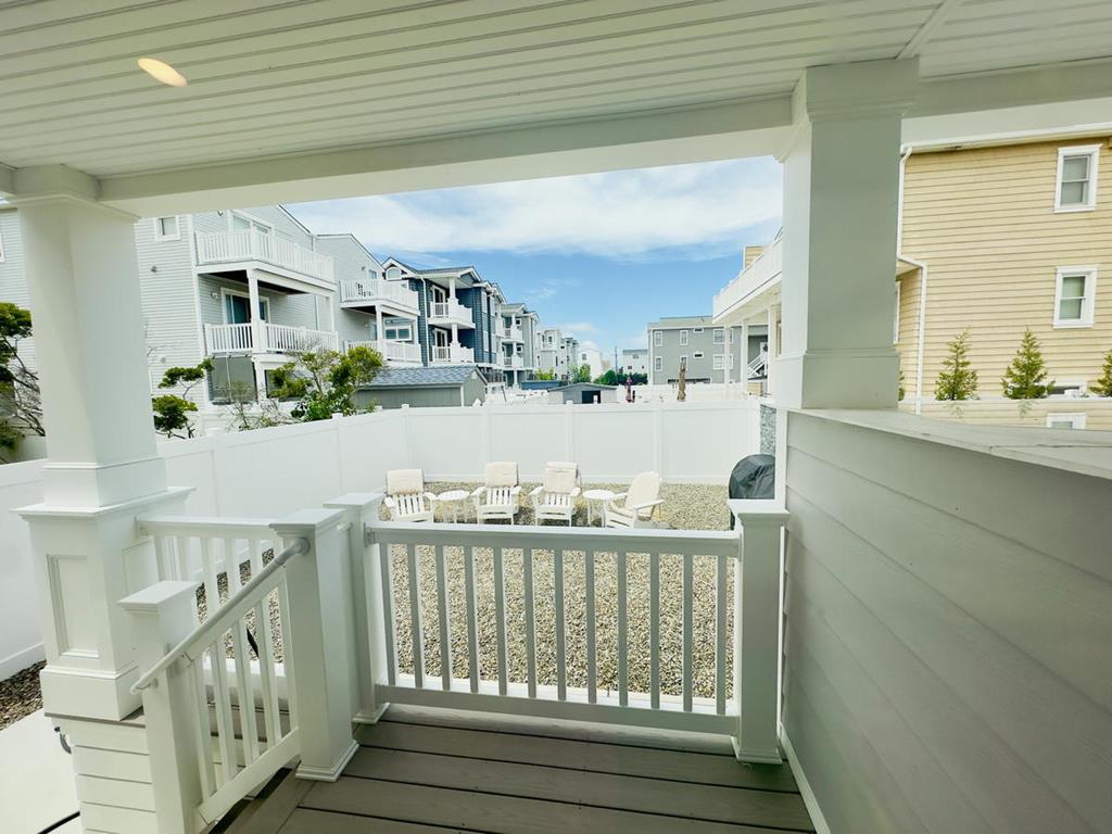 7104 Pleasure Avenue, Sea Isle City (Beach Block)