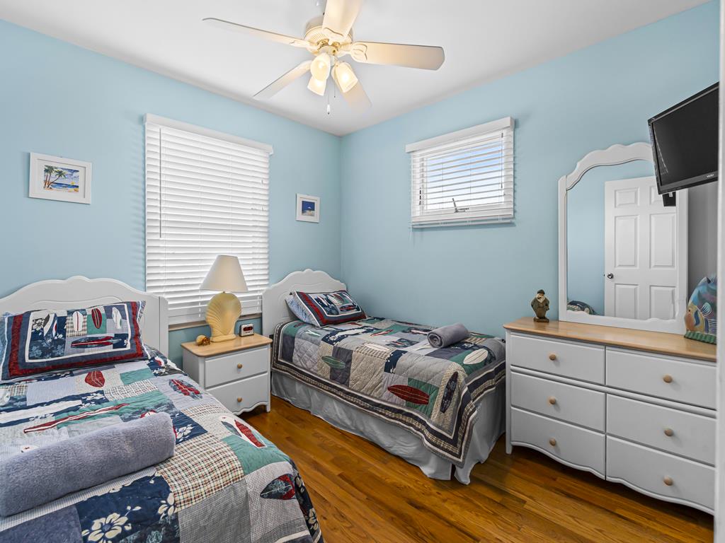 2209 S Bay Avenue, Beach Haven (Ocean Block)