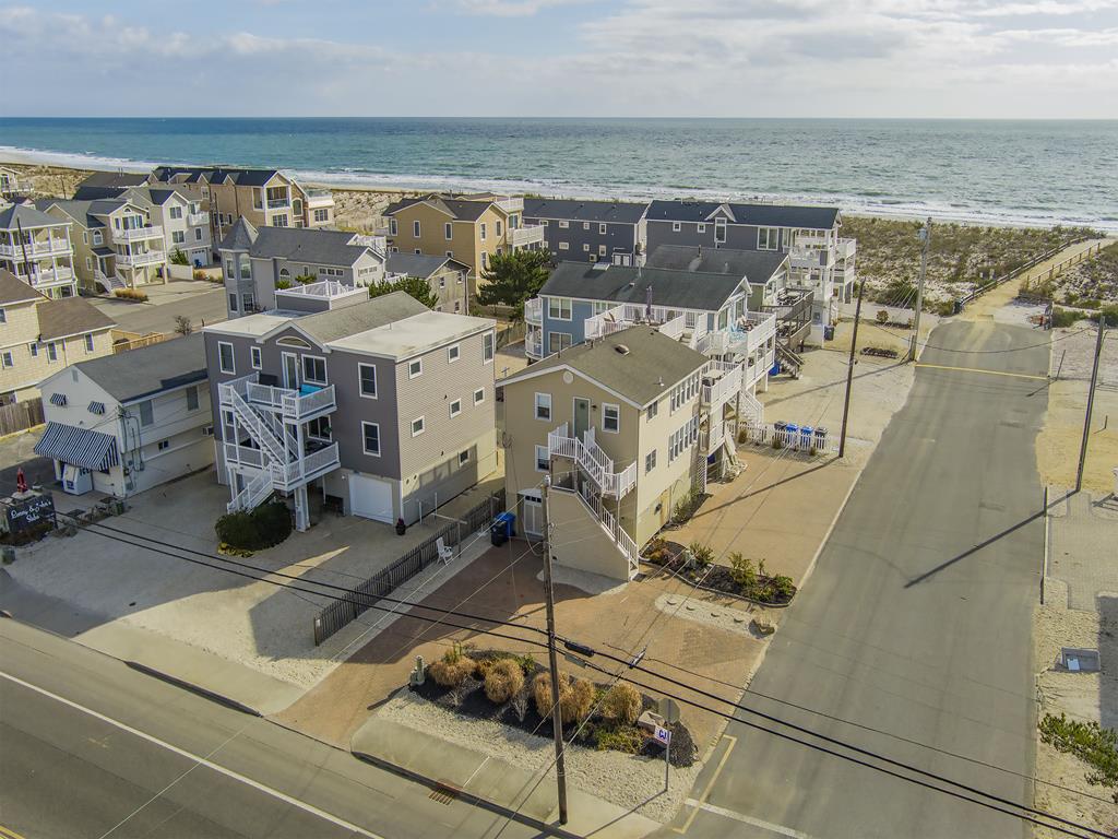 2209 S Bay Avenue, Beach Haven (Ocean Block)