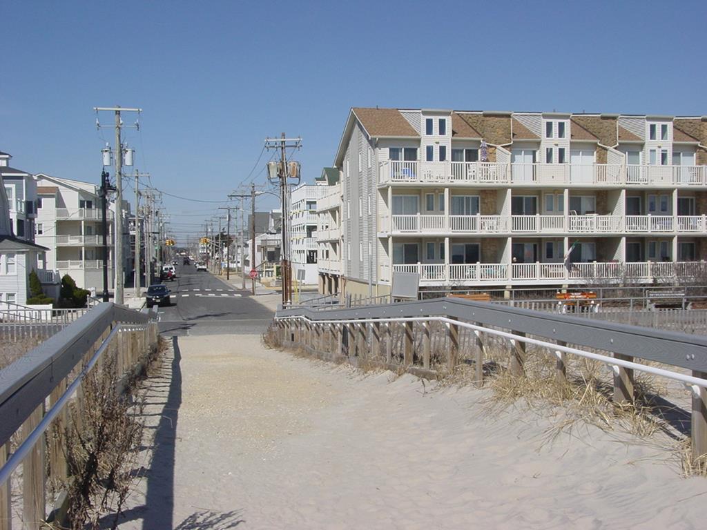 4400 Beach, Sea Isle City (Beach Front)