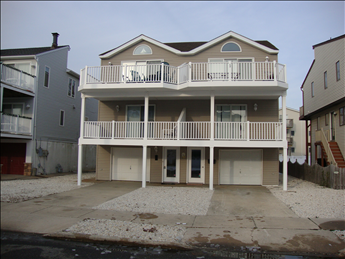 221 77th Street - Picture 