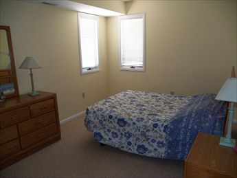 221 77th Street - Picture 