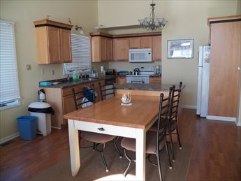 221 77th Street - Picture 