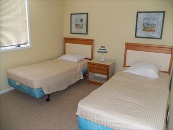 221 77th Street - Picture 