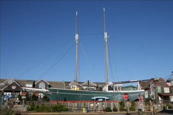 6 E. 25th Street, Spray Beach (Ocean Side)