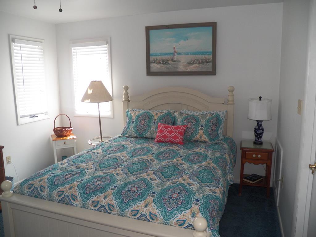 124 48th Street - Picture 