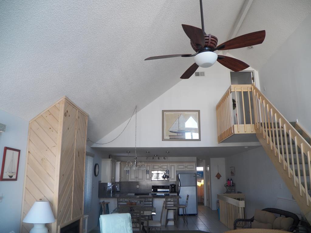 124 48th Street - Picture 