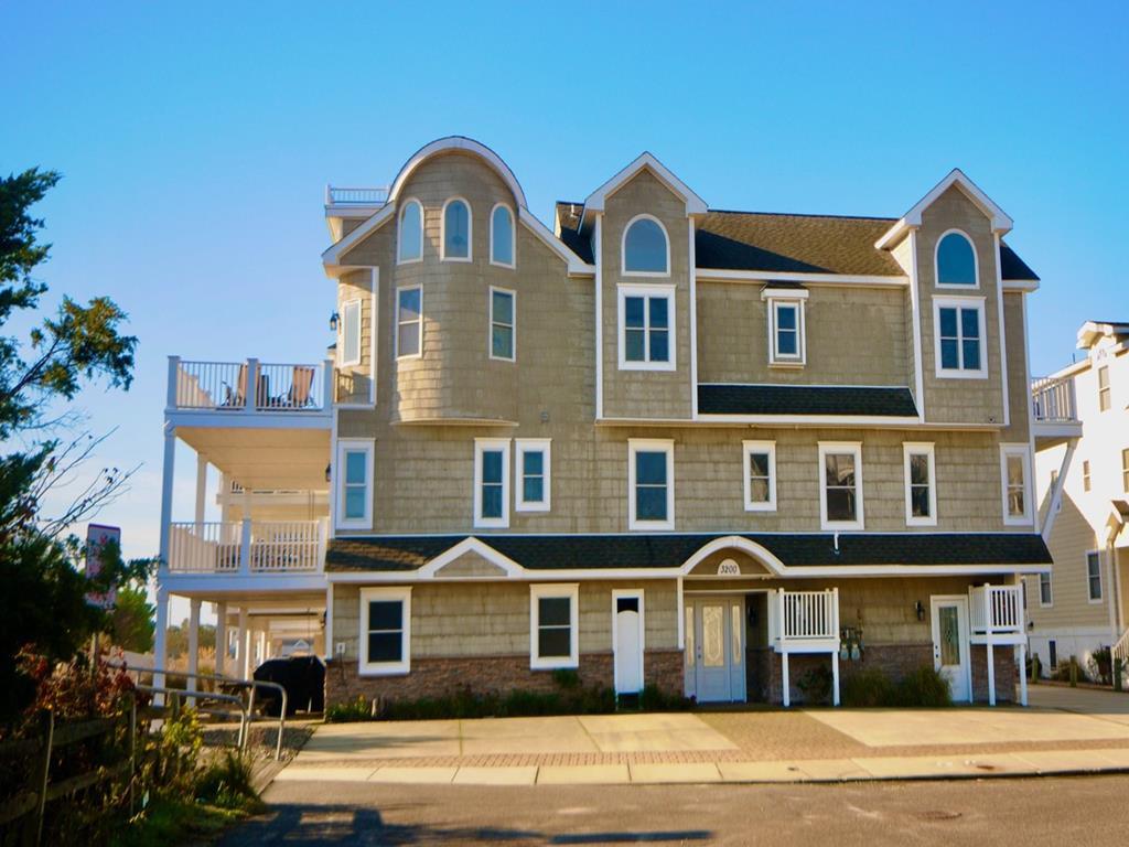 3200 Boardwalk, Sea Isle City (Beach Front)