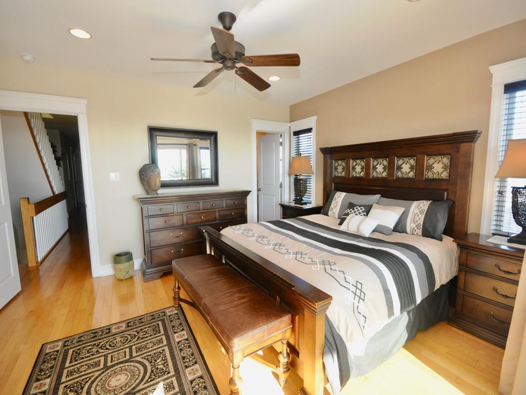 3200 Boardwalk, Sea Isle City (Beach Front)