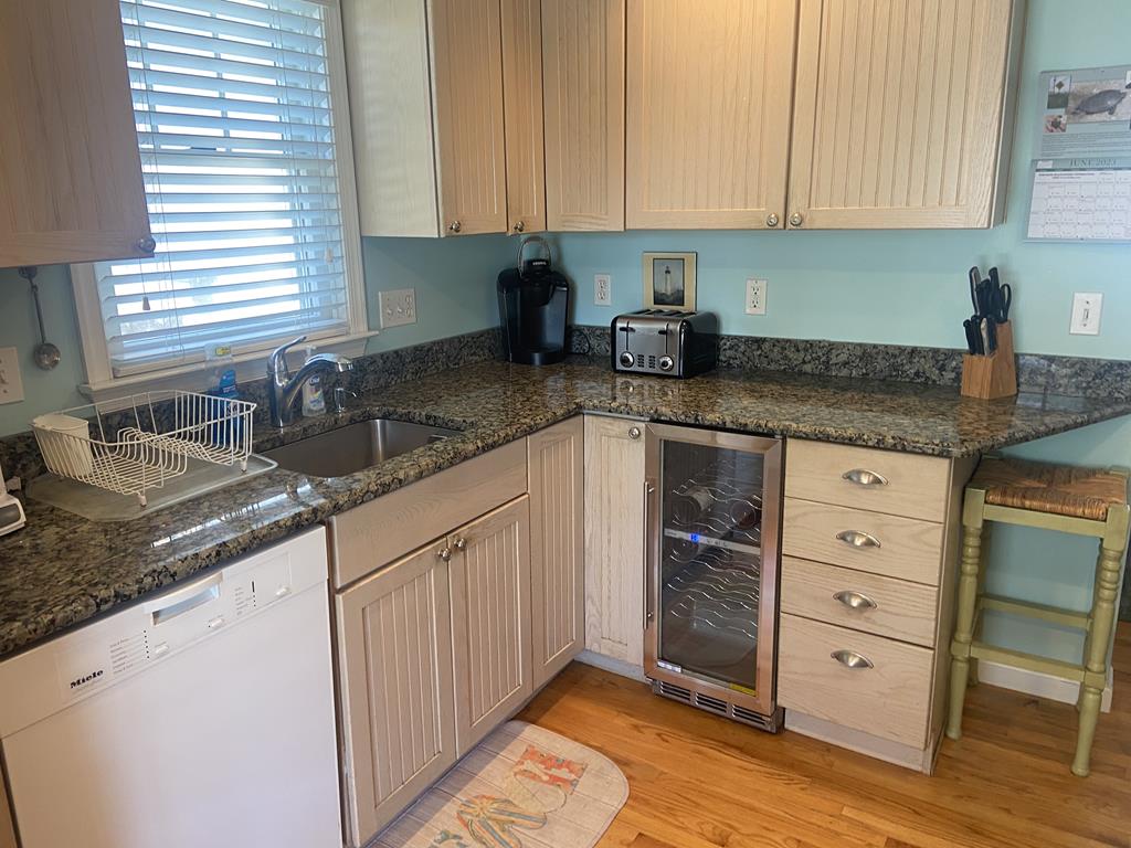 128 E Maryland Avenue, Beach Haven Terrace (Ocean Block)