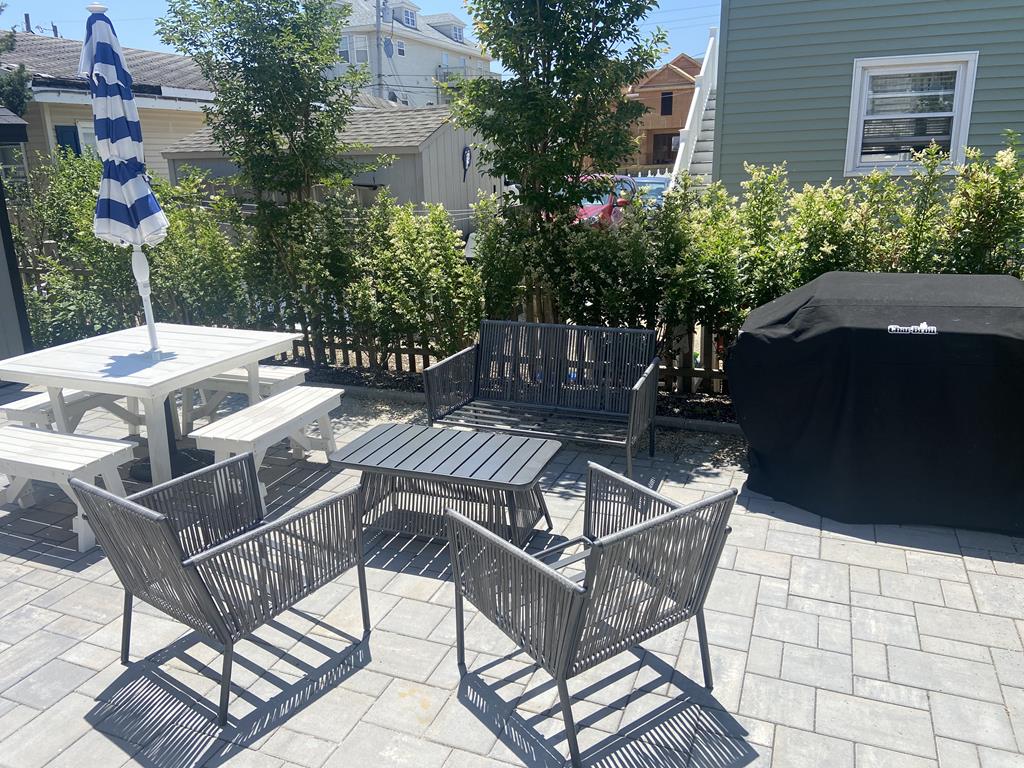 128 E Maryland Avenue, Beach Haven Terrace (Ocean Block)