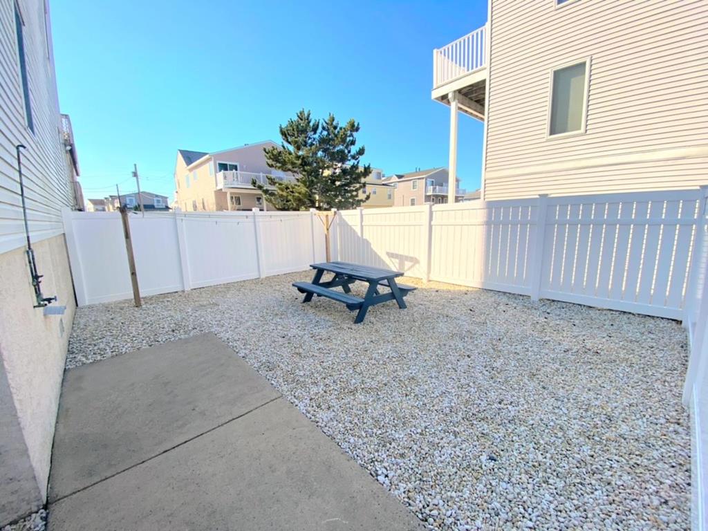 6804 Landis Avenue, Sea Isle City (Center)