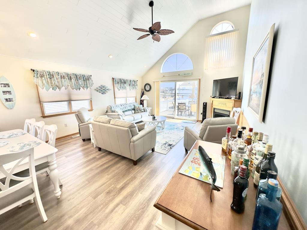 6804 Landis Avenue, Sea Isle City (Center)