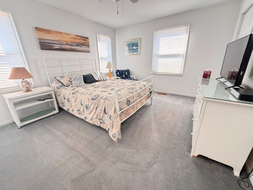 18 71st Street, Sea Isle (Beach Block)