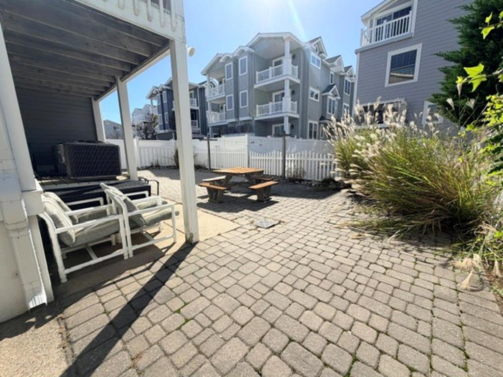 18 71st Street, Sea Isle (Beach Block)