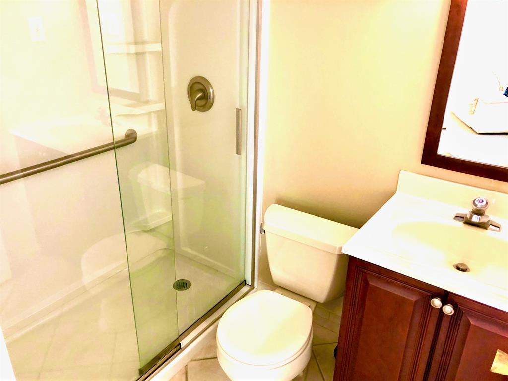 6701 Pleasure Avenue, Sea Isle City (Beach Front)