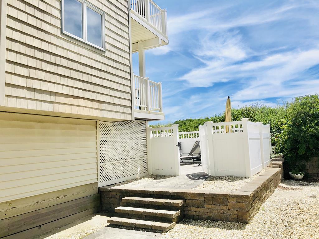 6701 Pleasure Avenue, Sea Isle City (Beach Front)