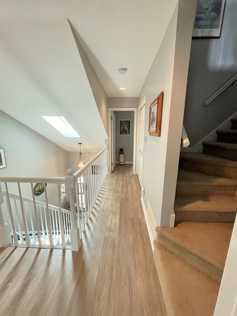 402 Saint James Place | Photo 24