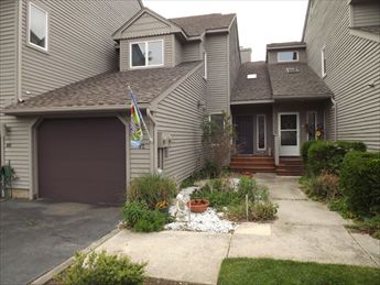 402 Saint James Place | Photo 36