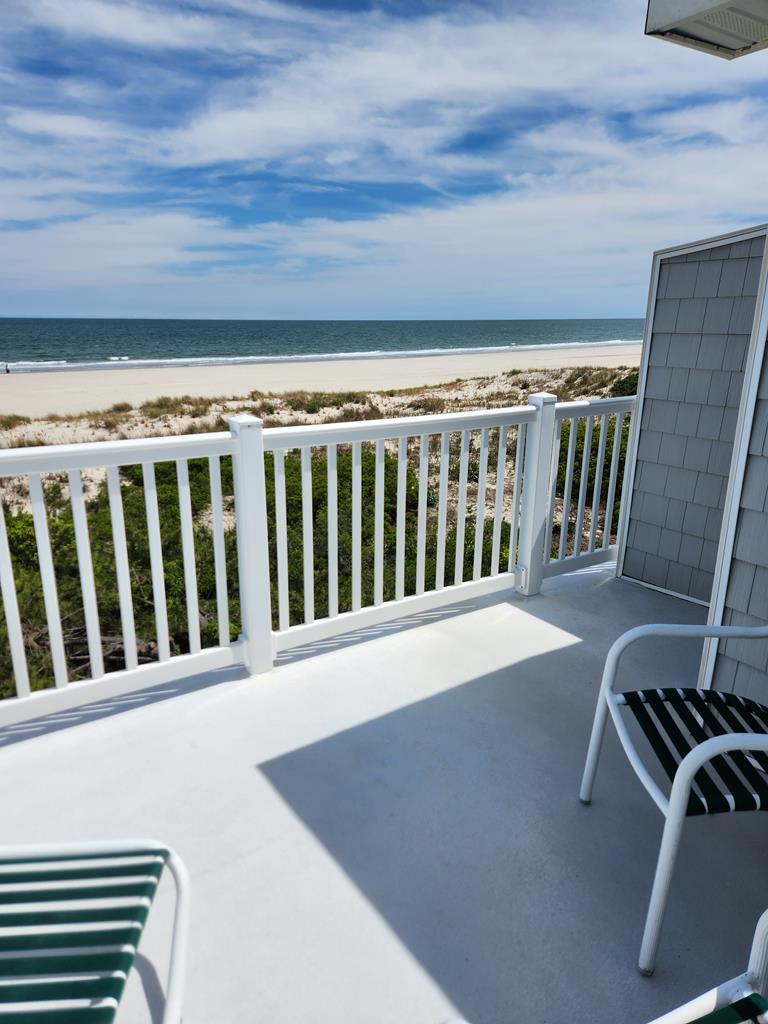 6709 Pleasure Avenue, Sea Isle City (Beach Front)