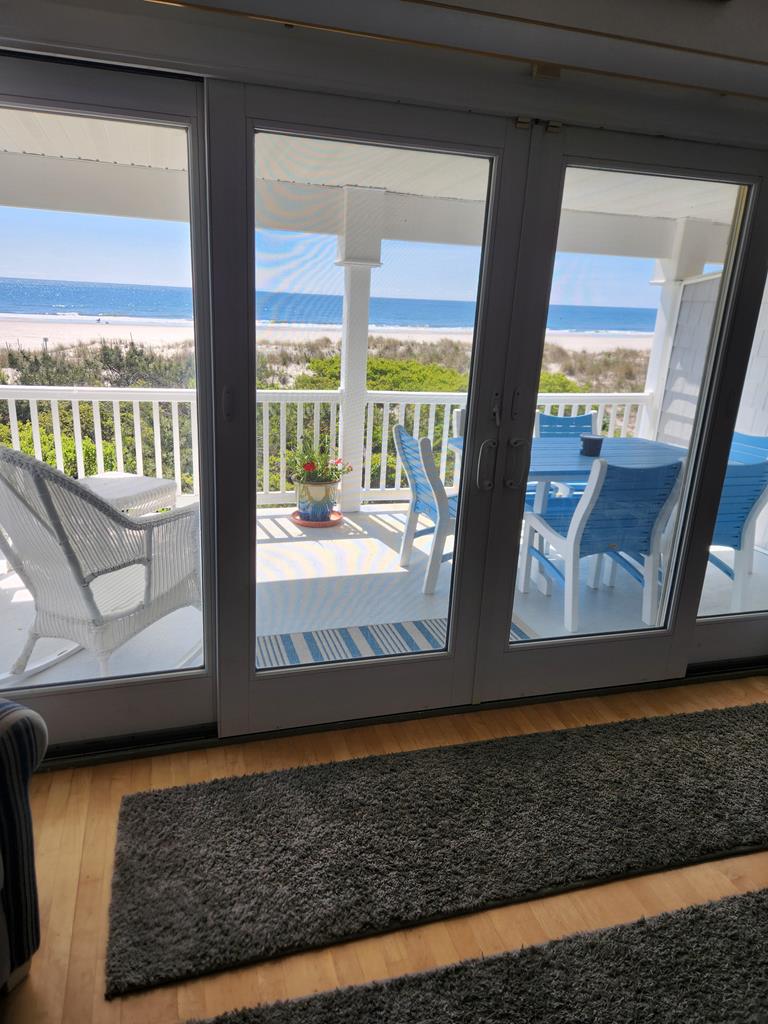 6709 Pleasure Avenue, Sea Isle City (Beach Front)