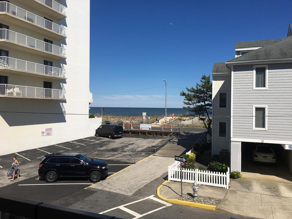 3800 Pleasure Avenue, Sea Isle City (Beach Block)