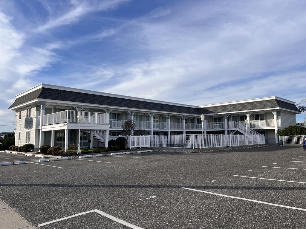 211 Beach Ave. Unit 12 | Photo 16