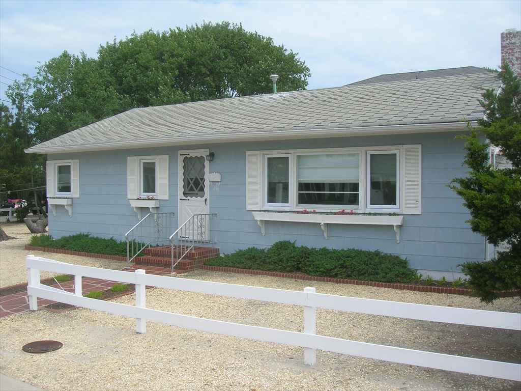 201 Chatsworth Avenue, Beach Haven